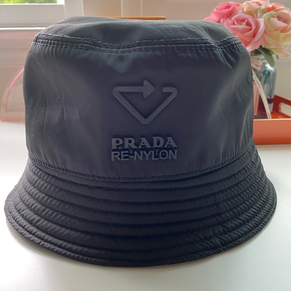 Prada re-nylon bucket hat - Picture 3 of 4